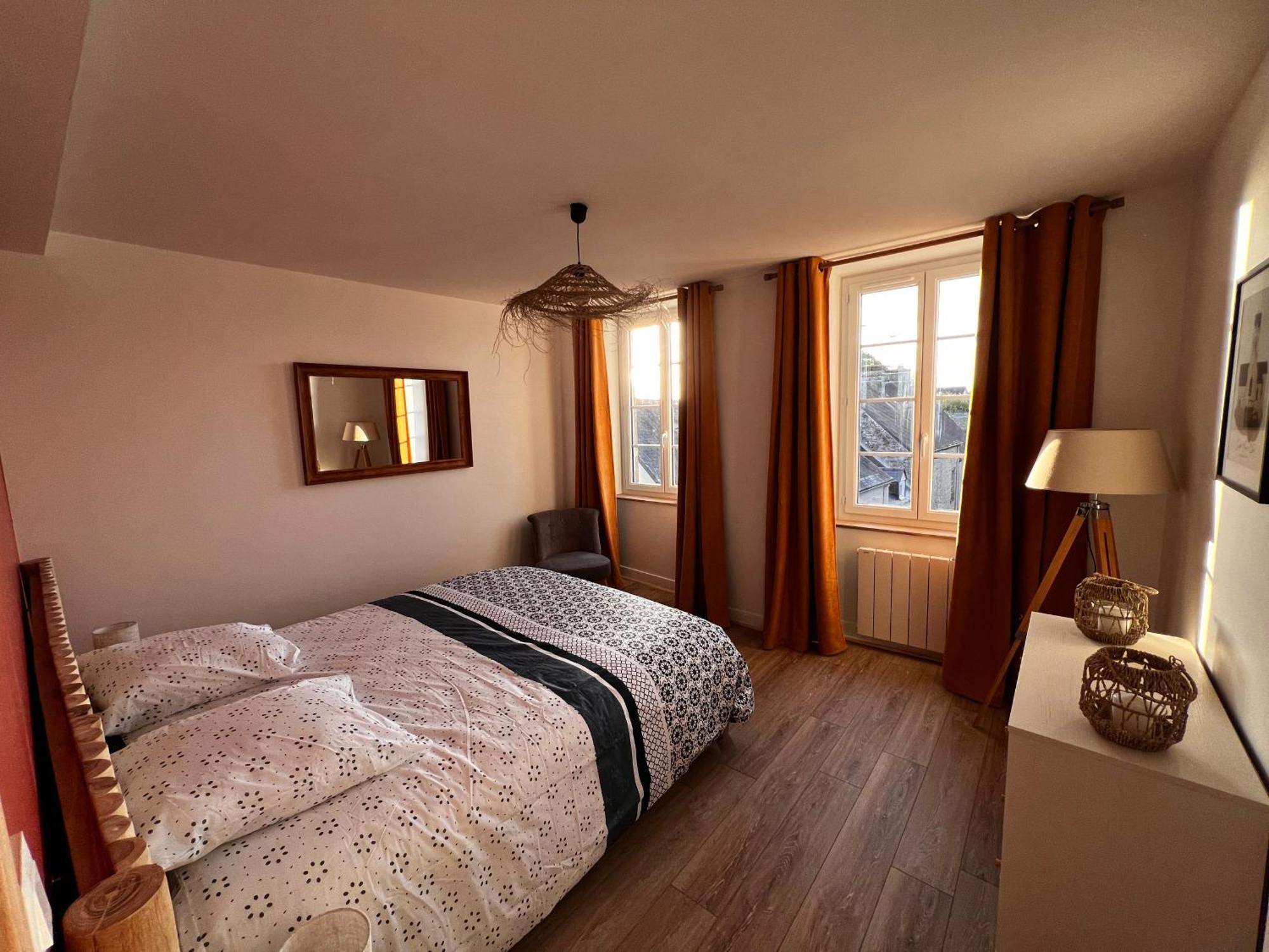 Appartement Gordon Smith, En Plein Centre, 4 Pers Sainte-Mere-Eglise Exterior photo